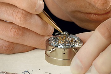 武汉劳力士不动了维修价格